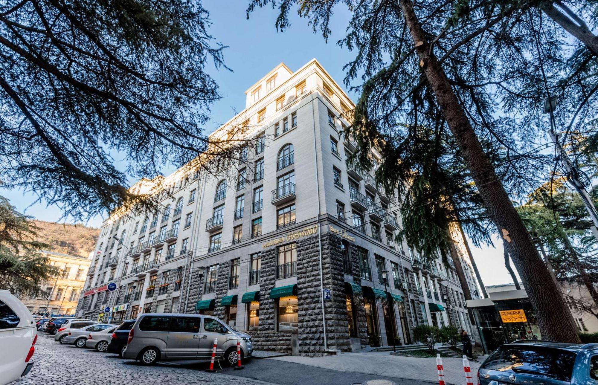 Apartment In The City Of Тбилиси Экстерьер фото