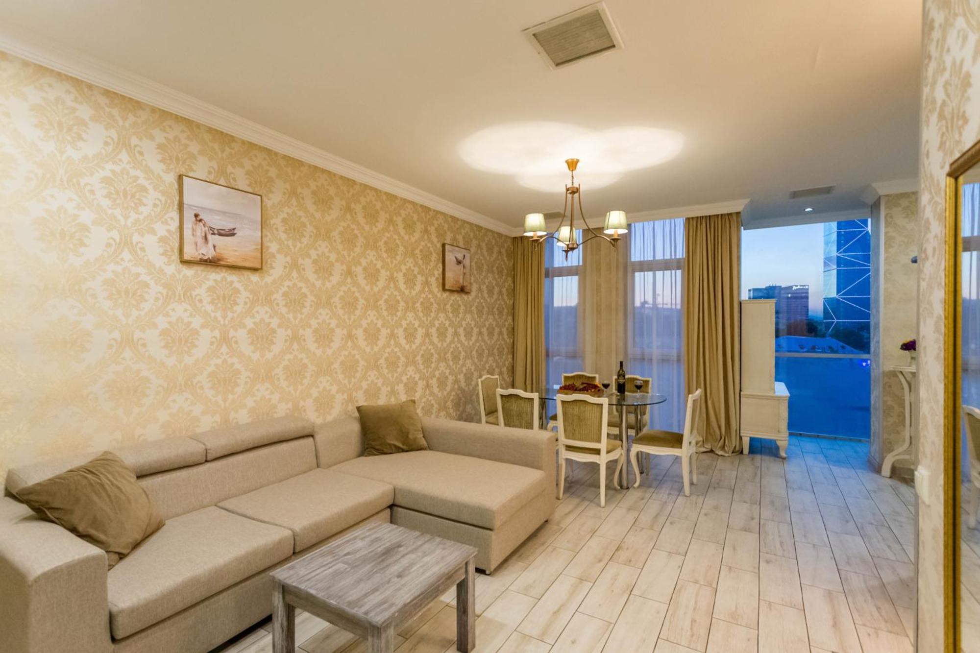 Apartment In The City Of Тбилиси Экстерьер фото