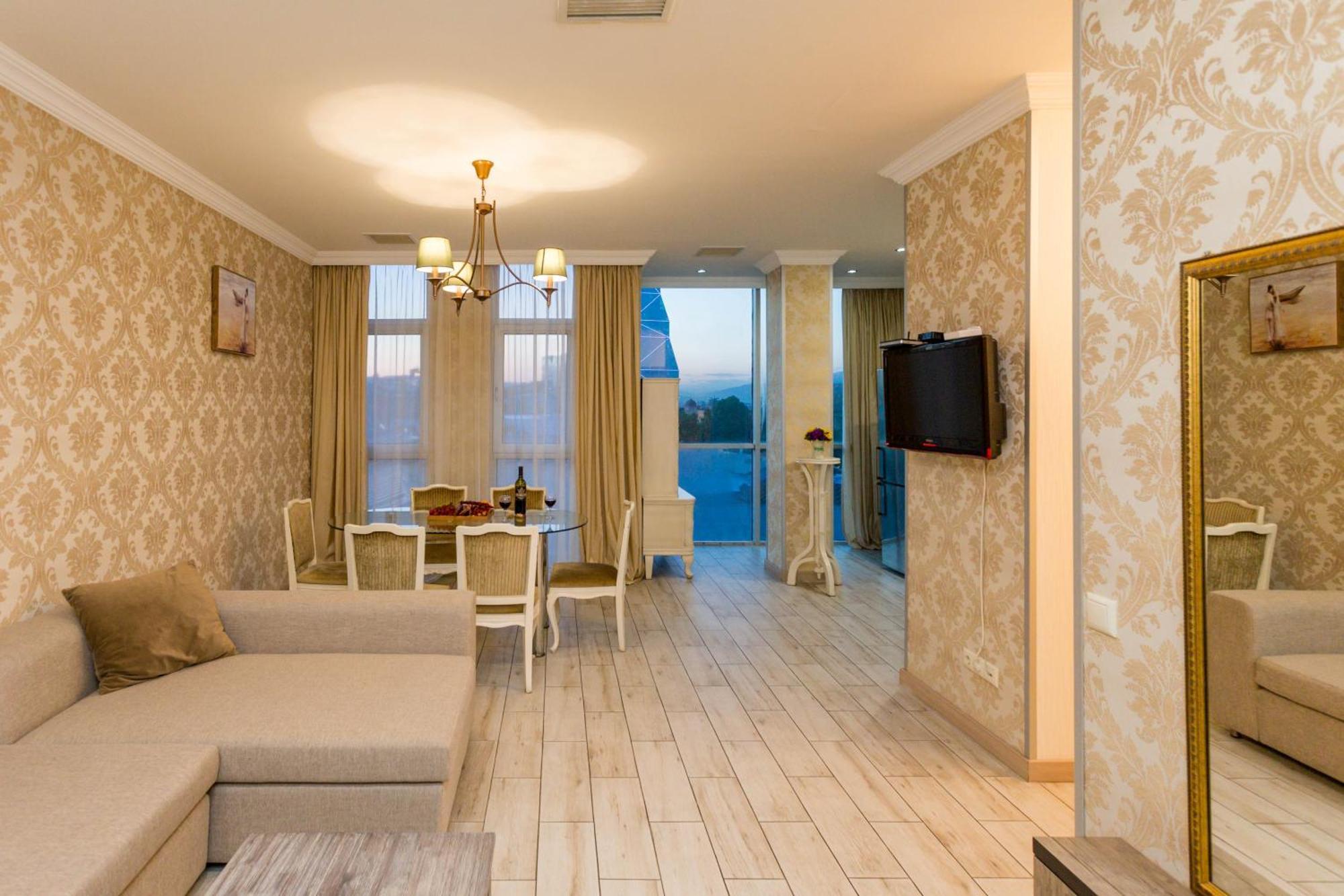Apartment In The City Of Тбилиси Экстерьер фото